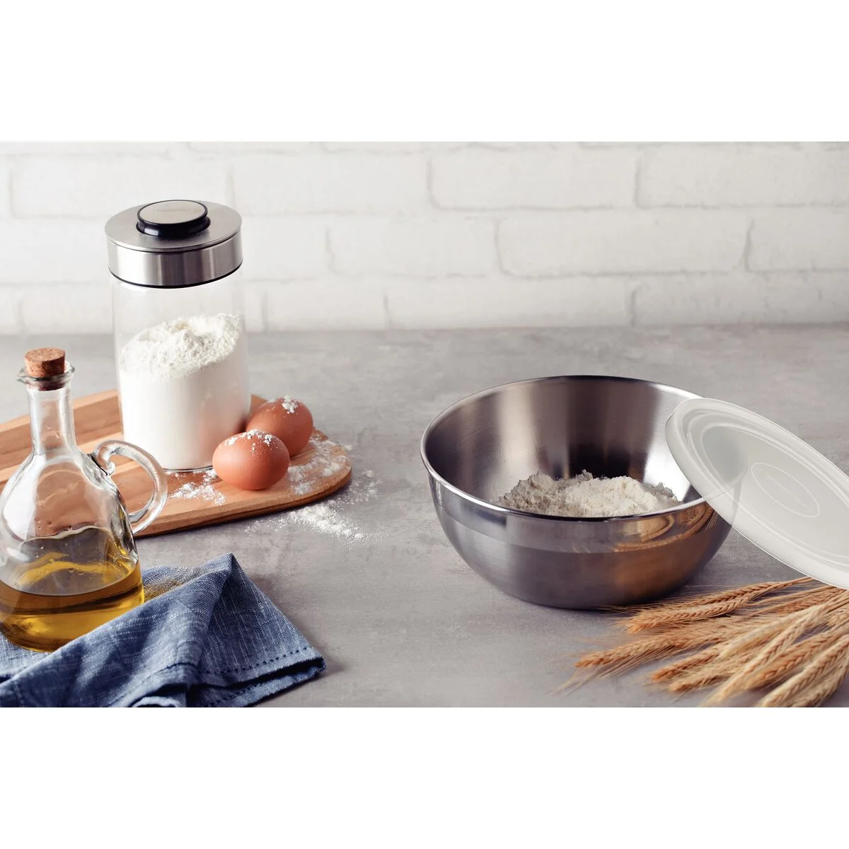 Pote Redondo Tramontina Freezinox em Aço Inox com Tampa Plástica 14 cm 0,8 L