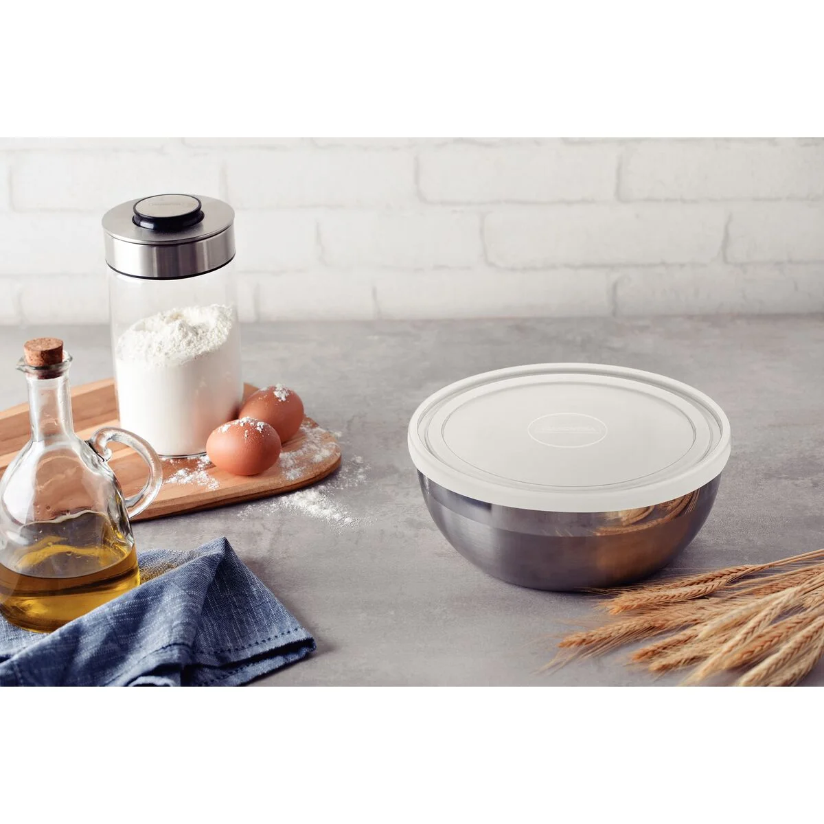 Pote Redondo Tramontina Freezinox em Aço Inox com Tampa Plástica 14 cm 0,8 L