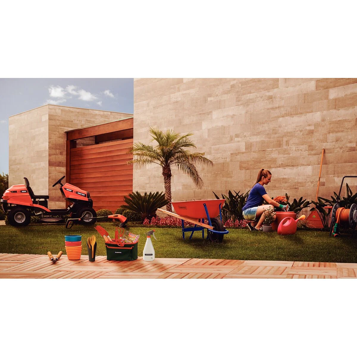 Regador para Jardim Tramontina em Plástico Rosa 7 L