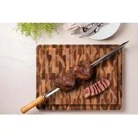 Tábua Cubus para Churrasco Tramontina Retangular em Madeira Invertida Teca com Acabamento em Óleo Mineral 45x34 cm.